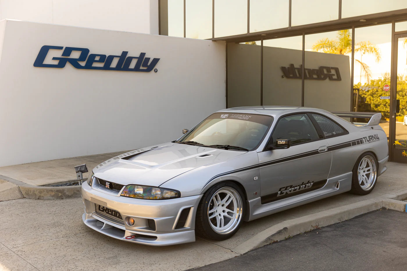 GReddy Performance Parts Garage Active 400R Type Dry Carbon Hood (R33) - special order