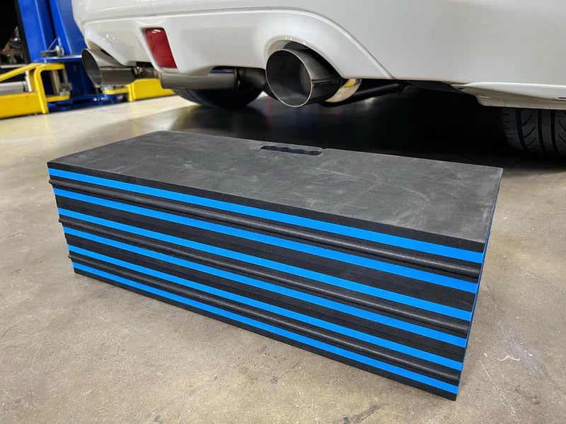 GReddy Performance Parts Mechanics Large Folding Mat